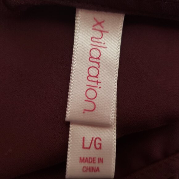 Xhilaration L Juniors Top Blouse Burgundy Purple Embroidered Flowy 3/4 Sleeve - Picture 5 of 6